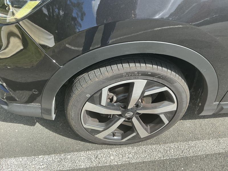 Nissan Qashqai 1.2 Tekna Premium 2018 – снимка 3