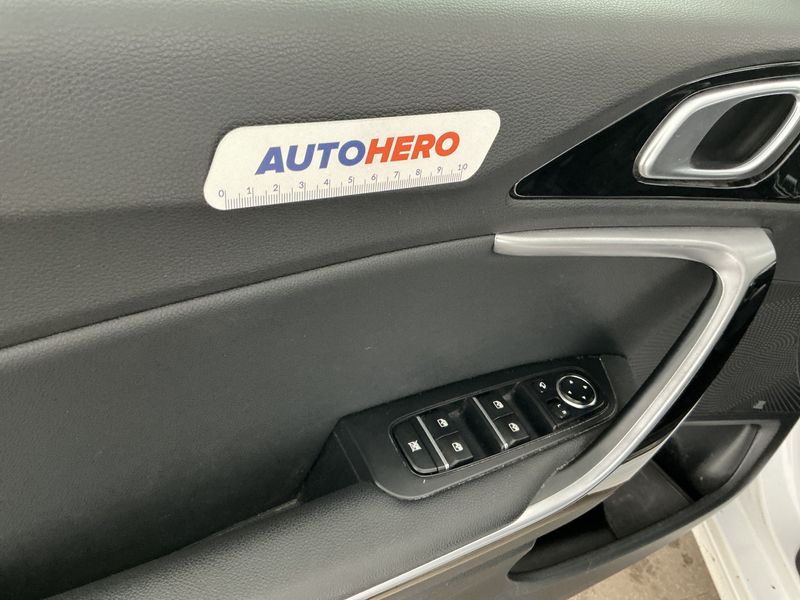 Kia cee'd 1.6 CRDi GT Line 2020 – снимка 34