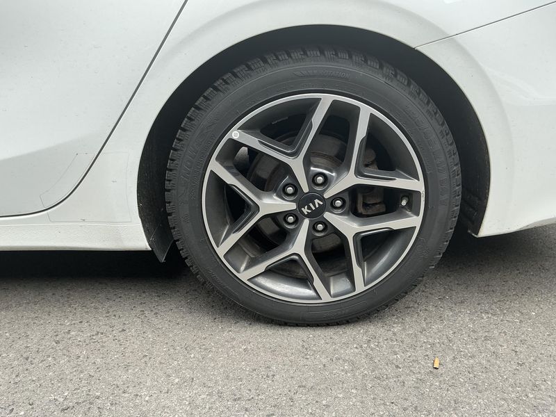 Kia cee'd 1.6 CRDi GT Line 2020 – снимка 5