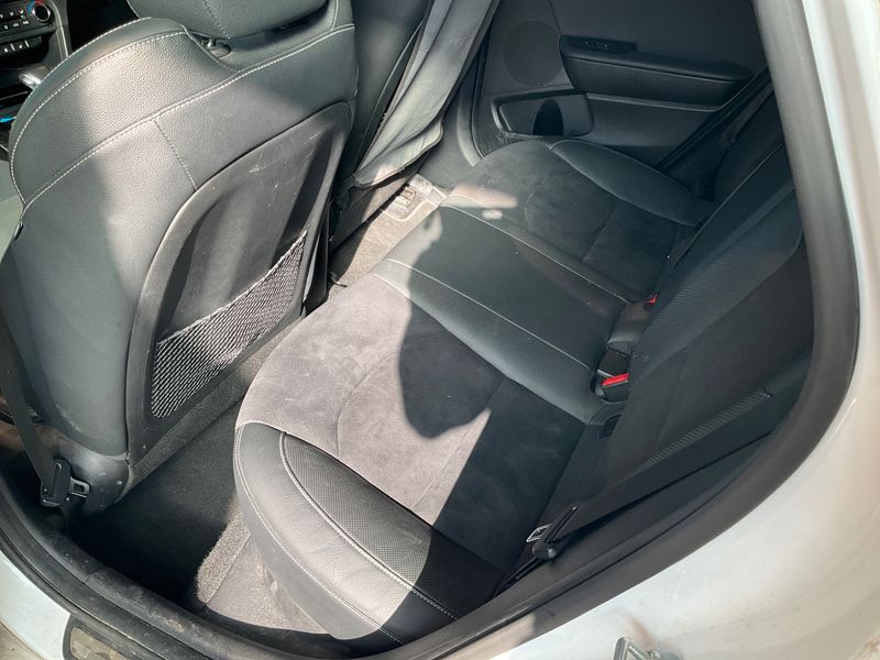 Kia cee'd 1.6 CRDi GT Line 2020 – снимка 29