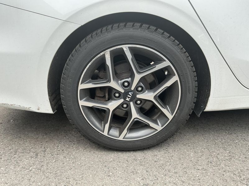 Kia cee'd 1.6 CRDi GT Line 2020 – снимка 9