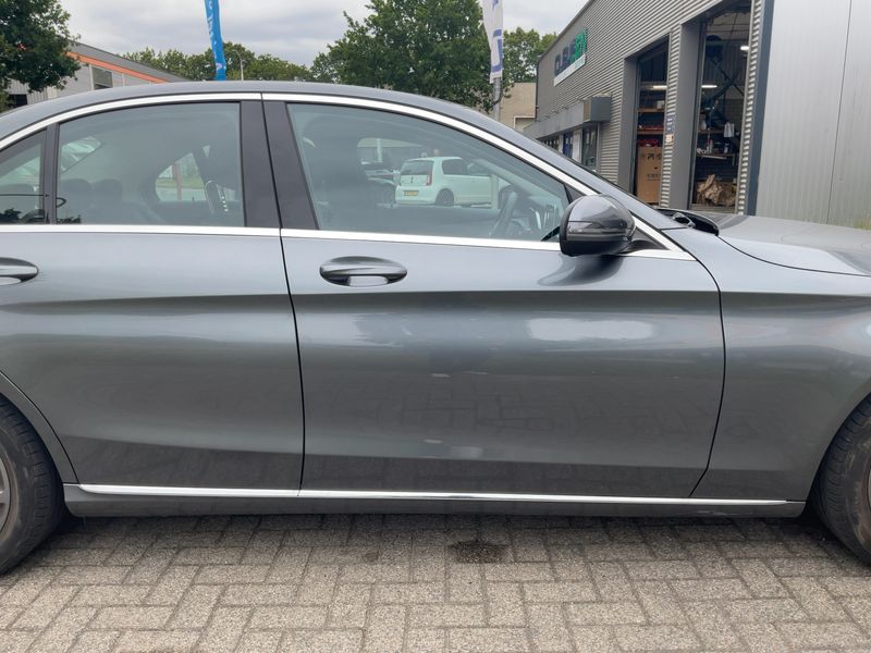 Mercedes-Benz C-Klasse C 180 CGI Avantgarde 2017 – снимка 10