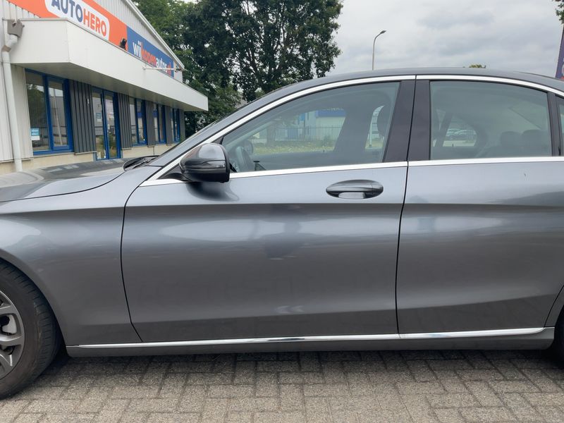 Mercedes-Benz C-Klasse C 180 CGI Avantgarde 2017 – снимка 4