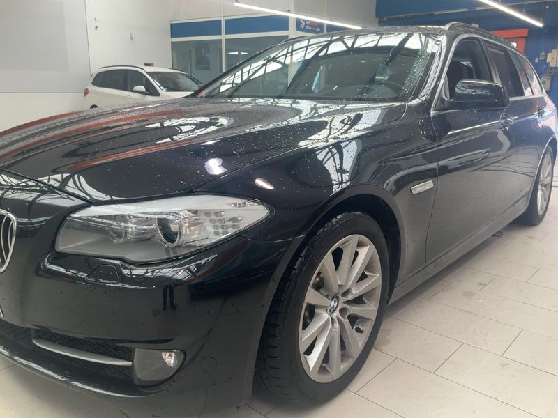 BMW 5er 530d 2011 – снимка 2