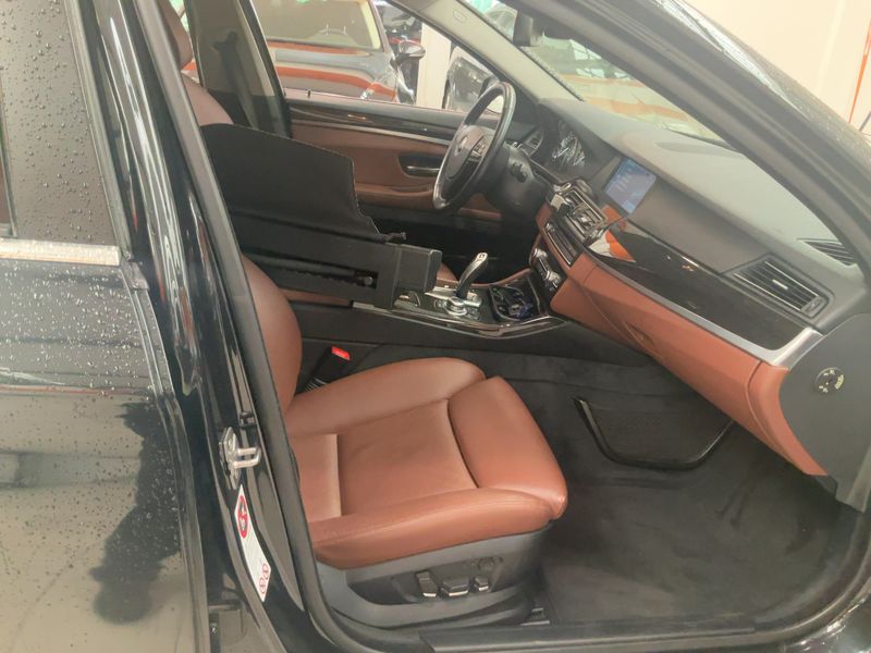 BMW 5er 530d 2011 – снимка 11