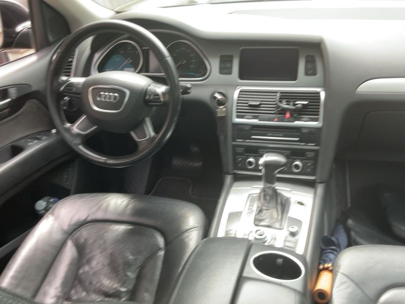 Audi Q7 3.0 V6 TDI quattro 2013 – снимка 17