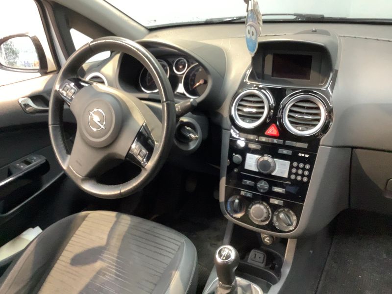 Opel Corsa 1.4 Energy 2014 – снимка 18