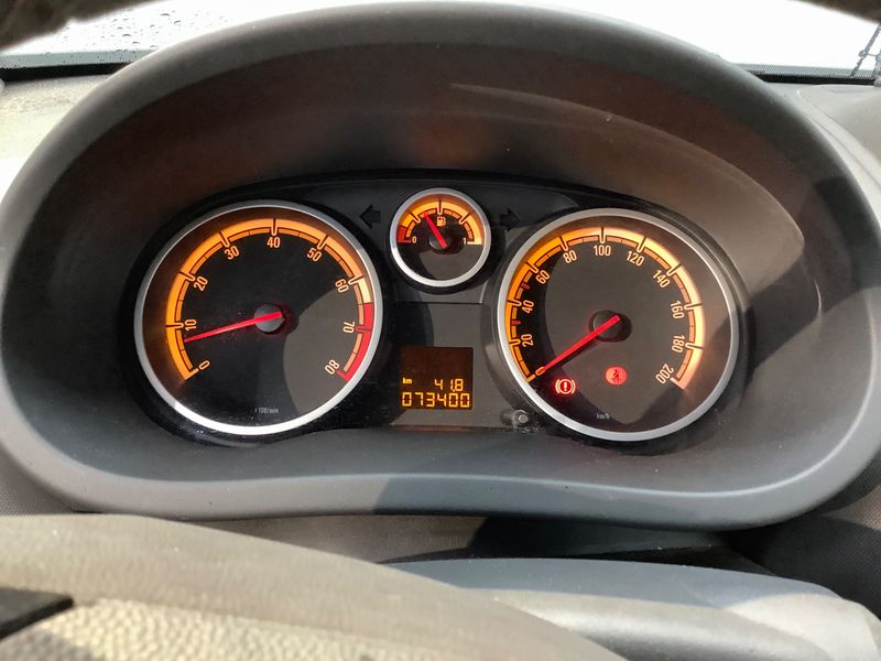 Opel Corsa 1.4 Energy 2014 – снимка 19