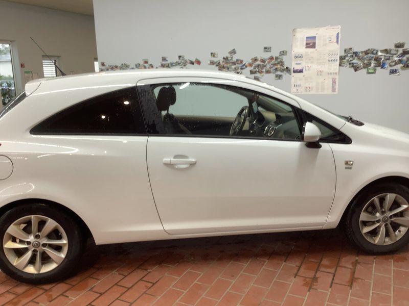 Opel Corsa 1.4 Energy 2014 – снимка 10