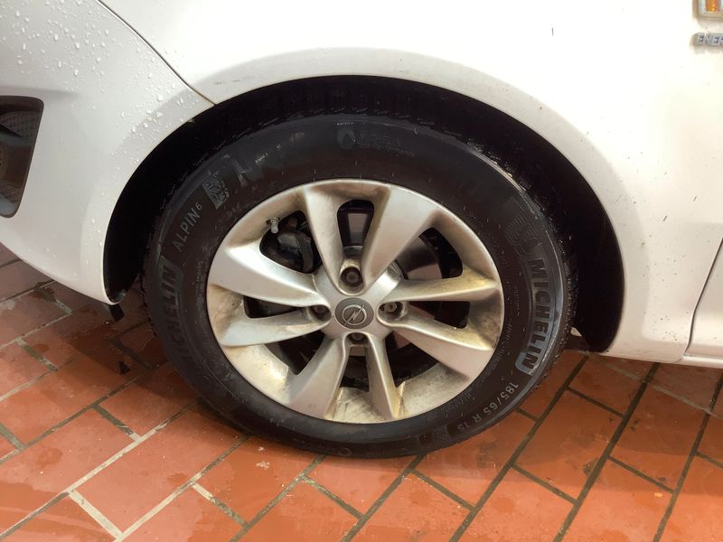 Opel Corsa 1.4 Energy 2014 – снимка 3