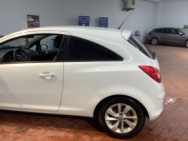 Opel Corsa 1.4 Energy 2014 – снимка 6