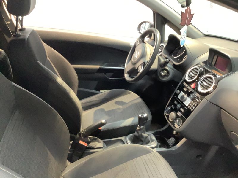 Opel Corsa 1.4 Energy 2014 – снимка 17