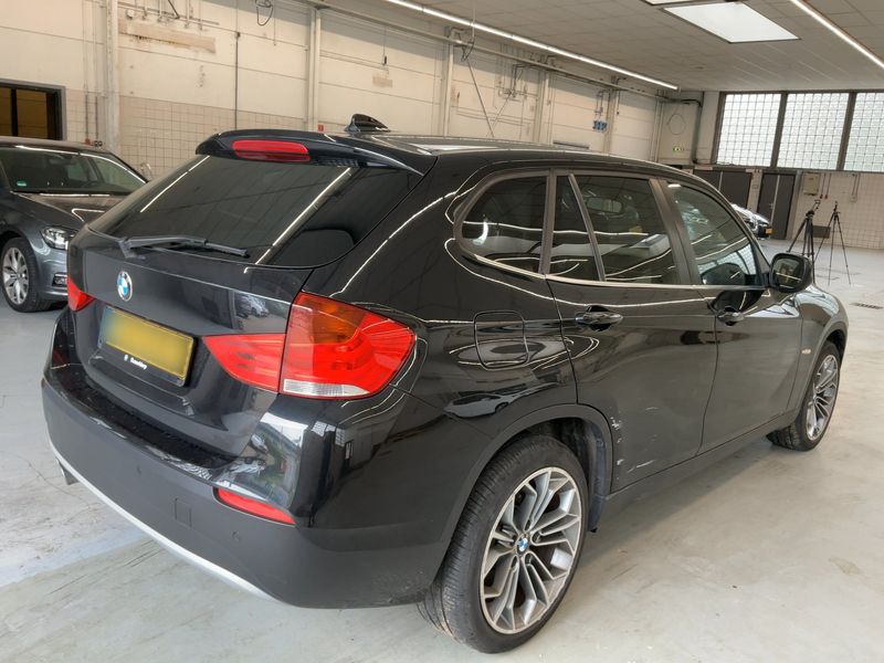 BMW X1 xDrive 28i 2010 – снимка 8