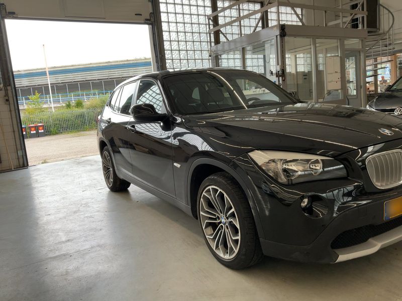 BMW X1 xDrive 28i 2010 – снимка 12