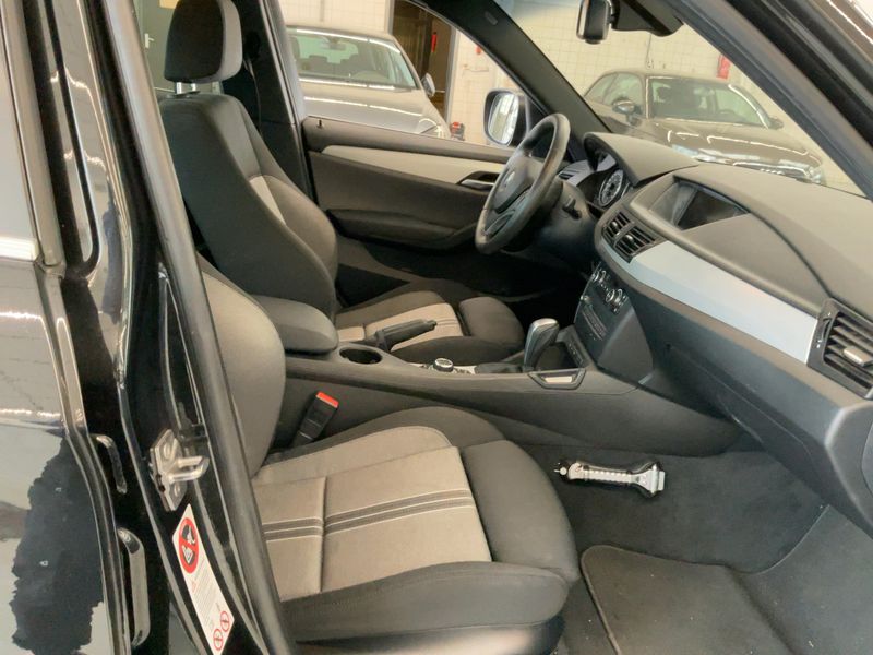 BMW X1 xDrive 28i 2010 – снимка 16