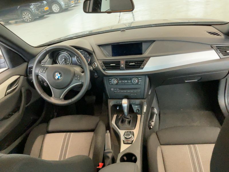 BMW X1 xDrive 28i 2010 – снимка 17
