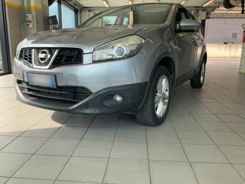 Nissan Qashqai 1.5 Turbodiesel Visia 2011 – снимка 2