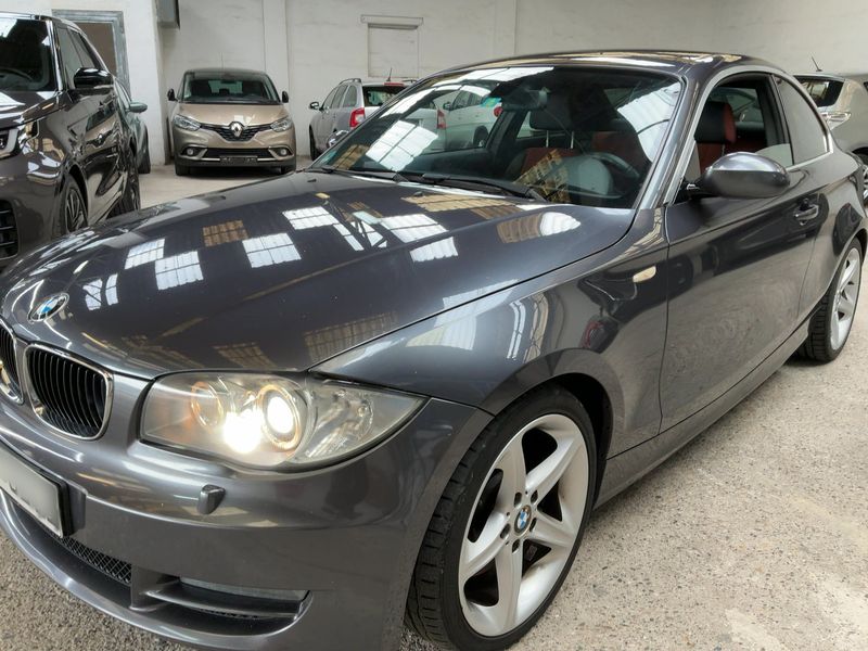 BMW 1er 123d 2008 – снимка 1