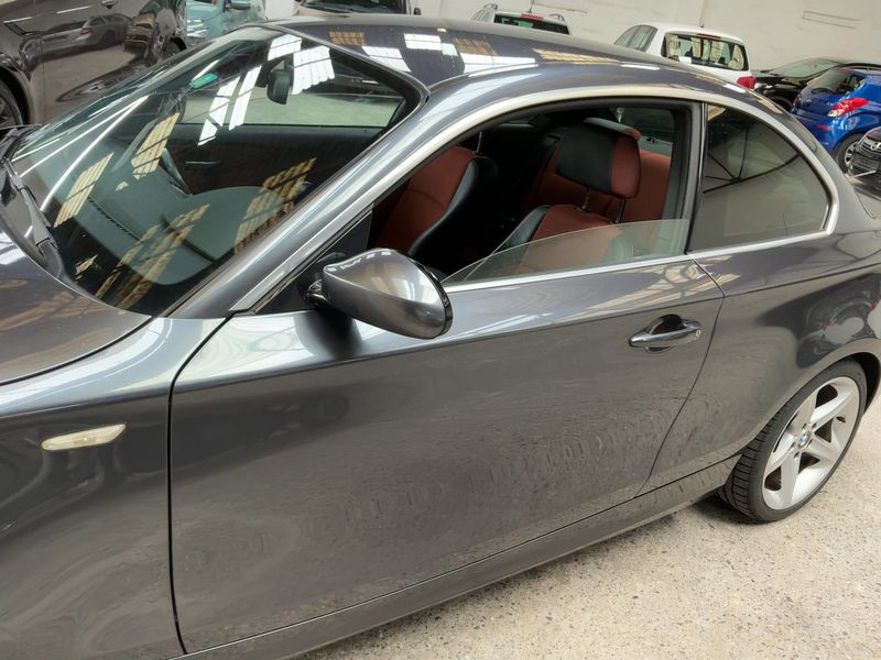 BMW 1er 123d 2008 – снимка 4