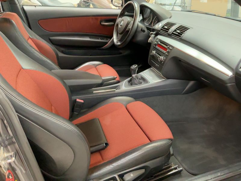 BMW 1er 123d 2008 – снимка 16