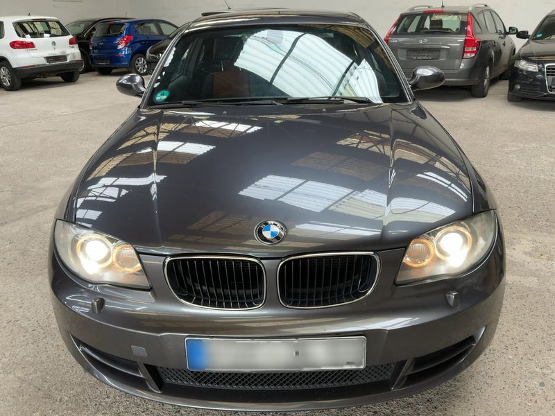 BMW 1er 123d 2008 – снимка 14