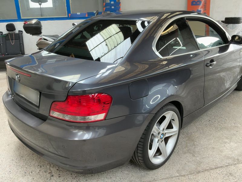 BMW 1er 123d 2008 – снимка 8