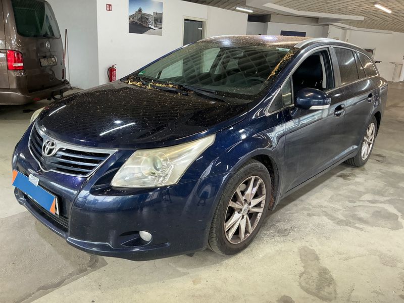Toyota Avensis 2.2 D-4D Edition 2011 – снимка 1