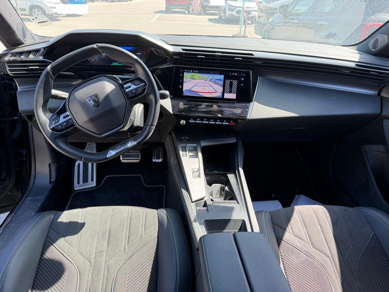 Peugeot 408 1.6 Hybrid GT 2024 – снимка 11