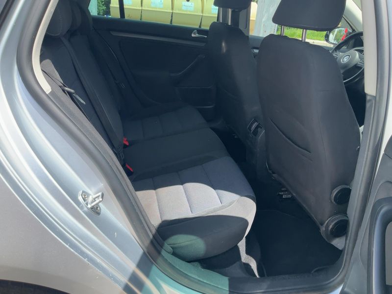 Volkswagen Golf VI 1.6 TDI Style 2011 – снимка 20