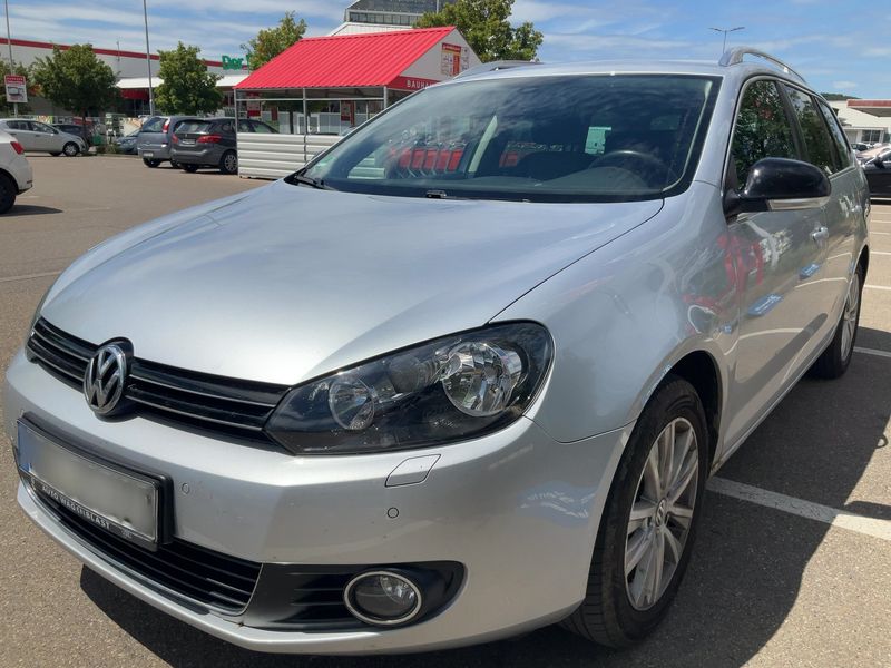Volkswagen Golf VI 1.6 TDI Style 2011