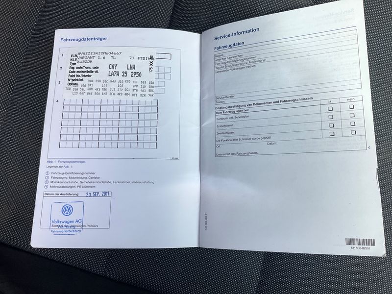 Volkswagen Golf VI 1.6 TDI Style 2011 – снимка 29