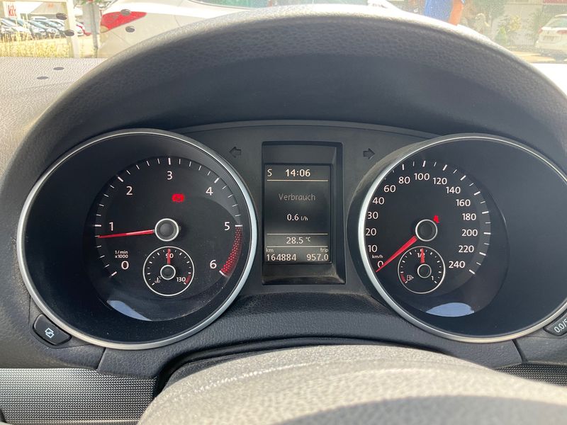 Volkswagen Golf VI 1.6 TDI Style 2011 – снимка 19