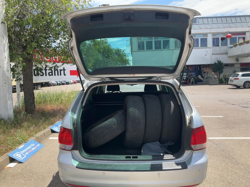 Volkswagen Golf VI 1.6 TDI Style 2011 – снимка 16