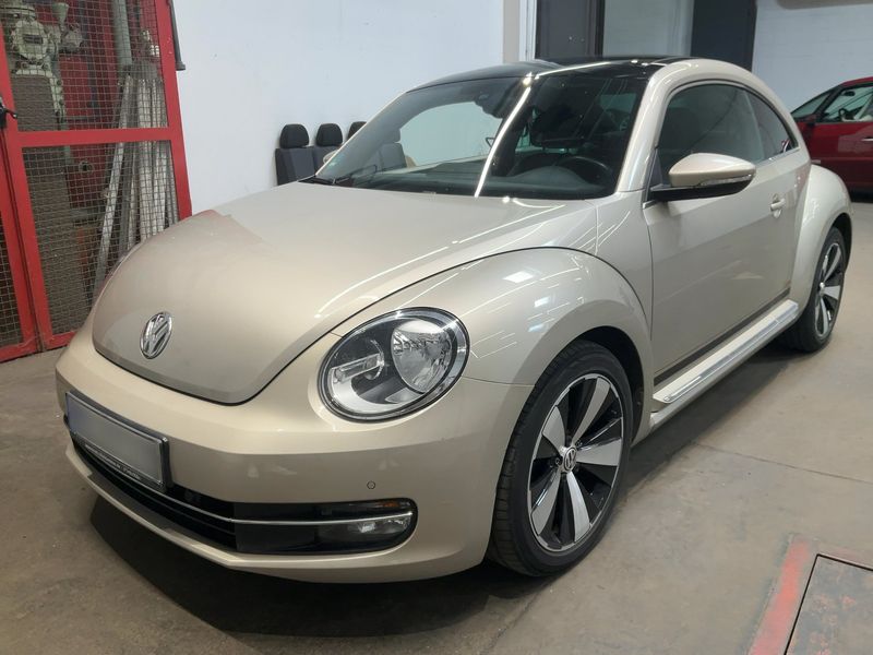 Volkswagen Beetle 2.0 TDI Cup 2014 – снимка 1