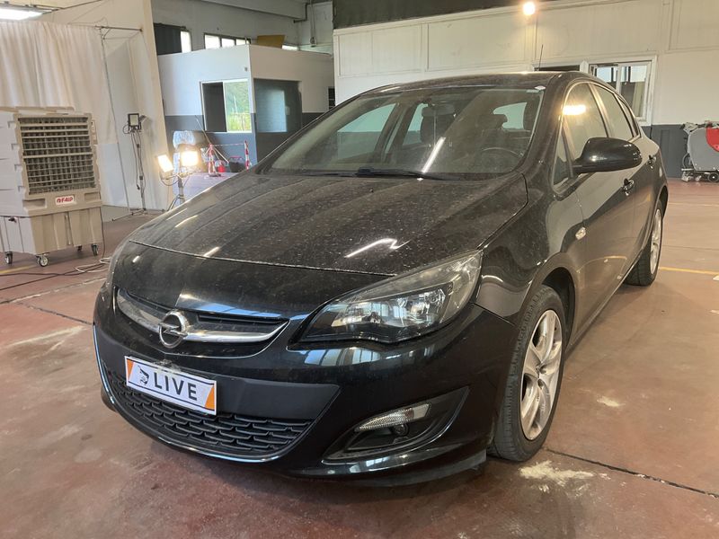 Opel Astra 1.6 CDTI DPF Elective 2014