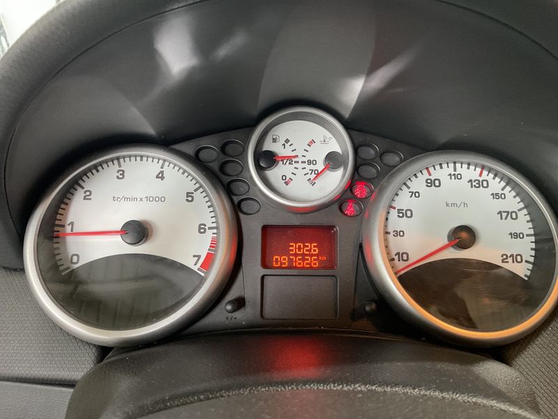 Peugeot 207 1.4 VTi Tendance 2008 – снимка 4
