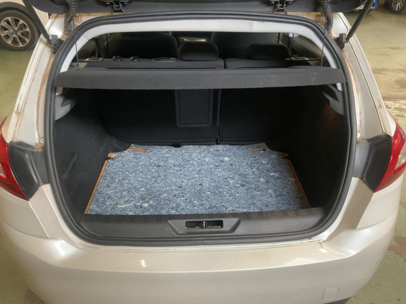 Peugeot 308 1.2 e-THP Allure 2017 – снимка 15