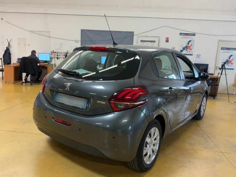 Peugeot 208 1.2 e-VTi Active 2016 – снимка 8