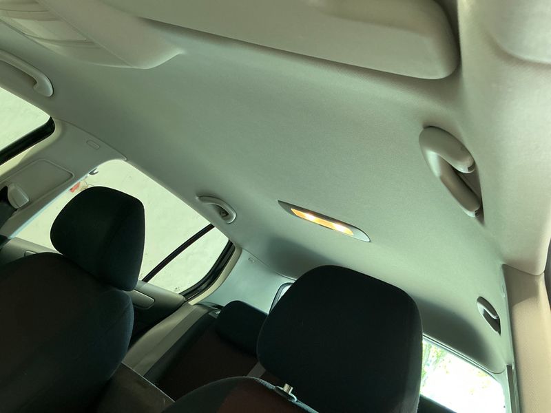 Volkswagen Golf VI 1.6 Trendline 2009 – снимка 35