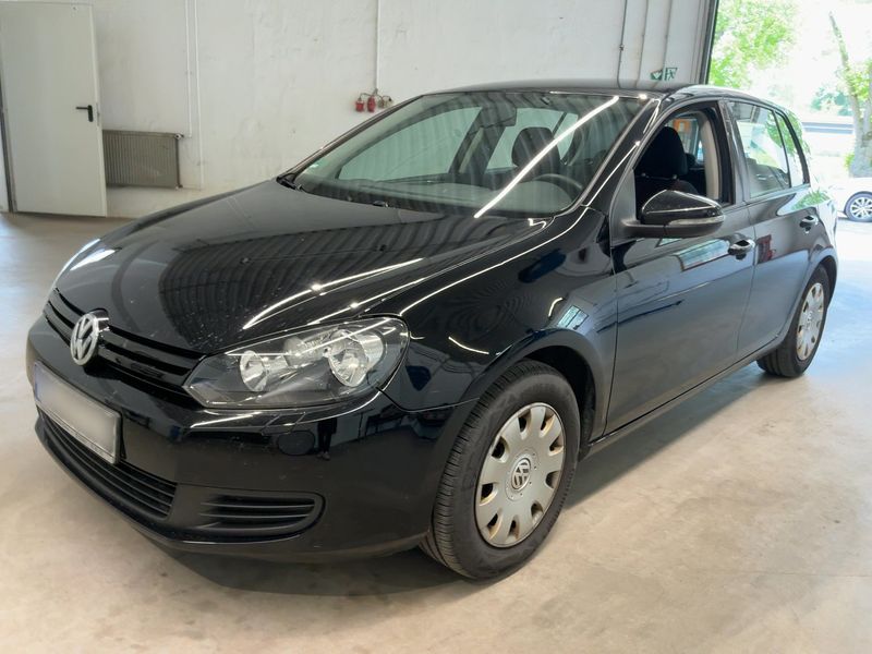Volkswagen Golf VI 1.6 Trendline 2009 – снимка 1
