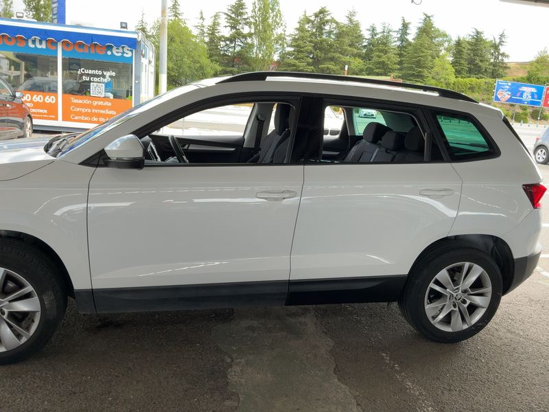Skoda Karoq 1.5 TSI ACT Ambition 2019 – снимка 4