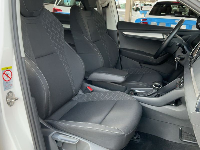 Skoda Karoq 1.5 TSI ACT Ambition 2019 – снимка 16