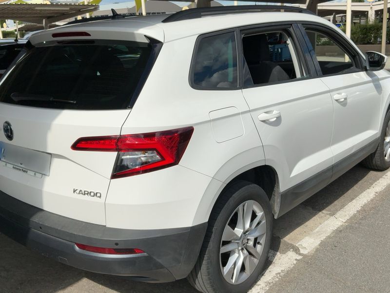 Skoda Karoq 1.5 TSI ACT Ambition 2019 – снимка 8