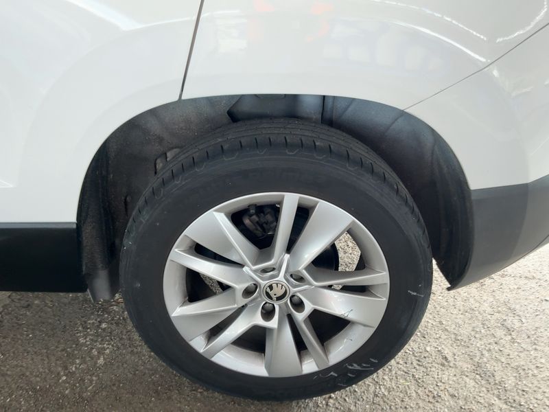 Skoda Karoq 1.5 TSI ACT Ambition 2019 – снимка 5