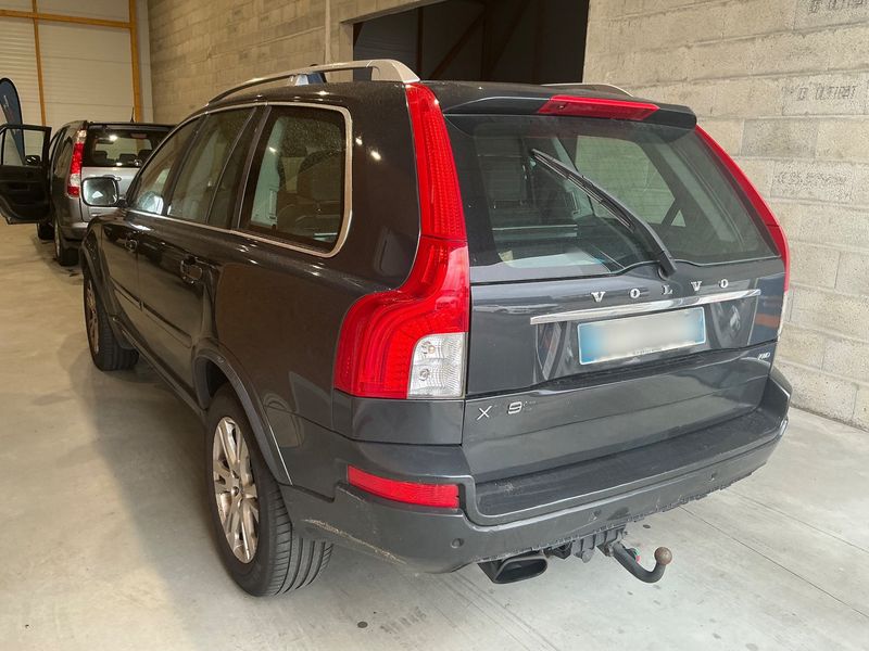 Volvo XC90 2.4 D5 Xenium 2012 – снимка 6