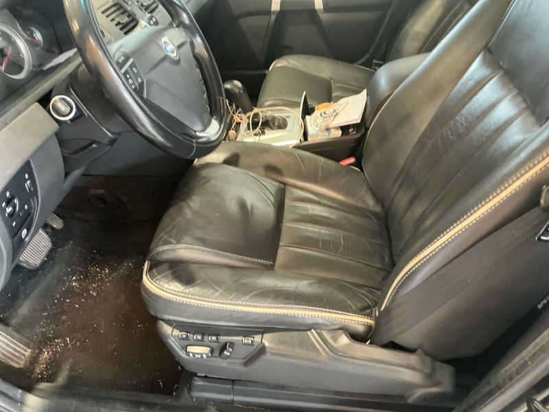 Volvo XC90 2.4 D5 Xenium 2012 – снимка 25