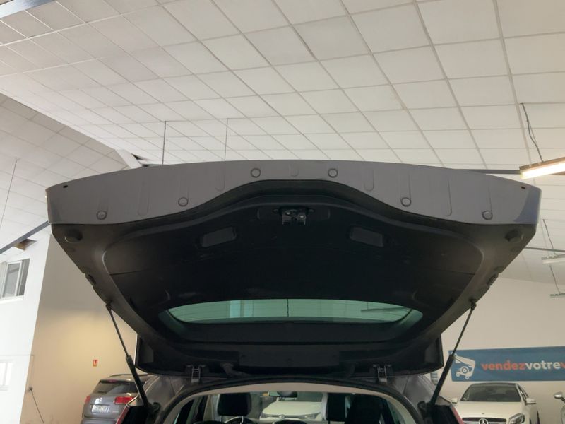 Renault Grand Scenic 1.6 dCi Energy Intens 2018 – снимка 15