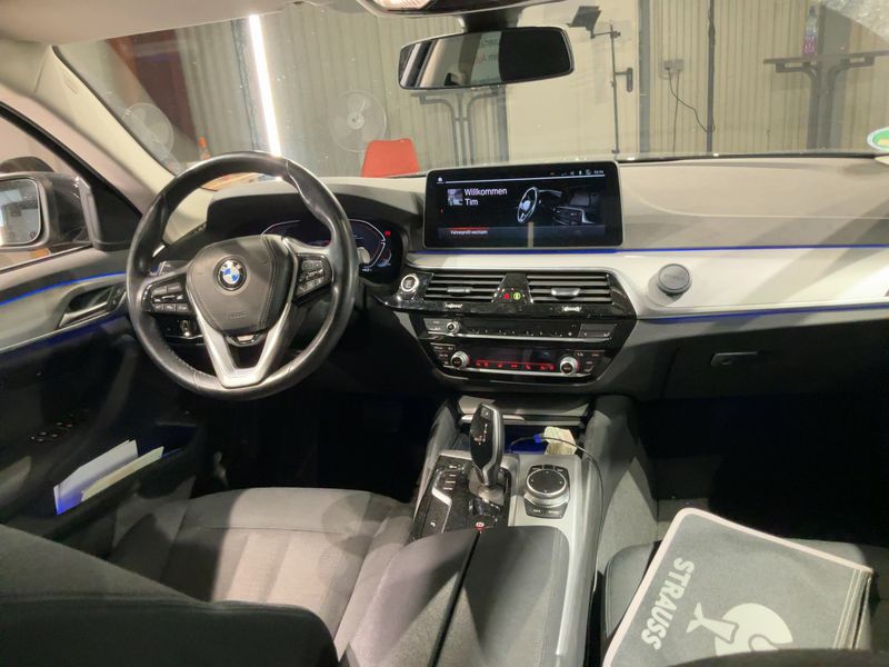 BMW 5er 520d Mild-Hybrid 2021 – снимка 17