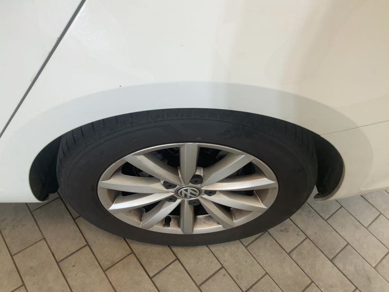 Volkswagen Golf VII 1.6 TDI Lounge BlueMotion Tech 2015 – снимка 5