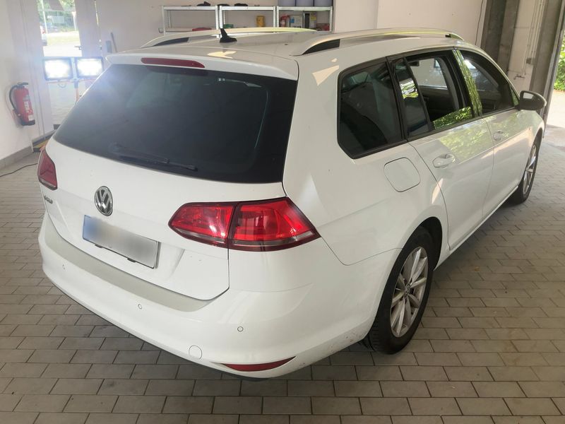 Volkswagen Golf VII 1.6 TDI Lounge BlueMotion Tech 2015 – снимка 8